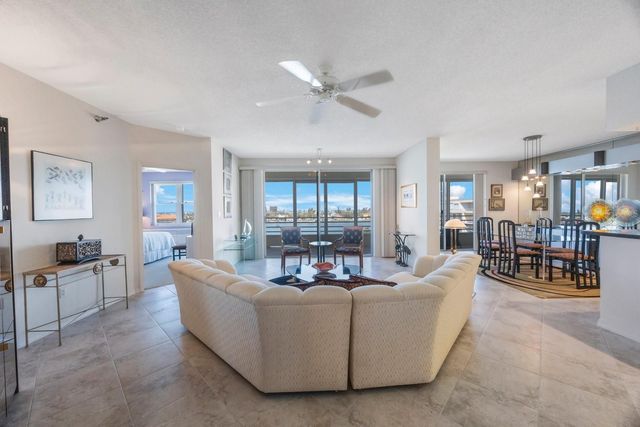 7872 SAILBOAT KEY BOULEVARD S PH602, South Pasadena, FL 33707