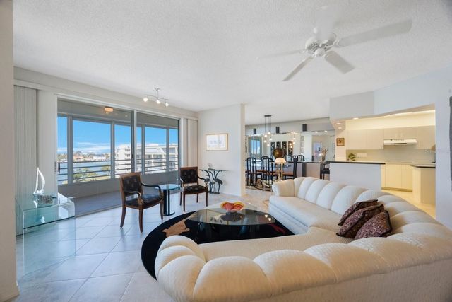 7872 SAILBOAT KEY BOULEVARD S PH602, South Pasadena, FL 33707
