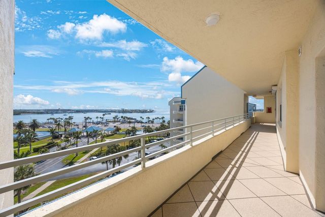 7872 SAILBOAT KEY BOULEVARD S PH602, South Pasadena, FL 33707