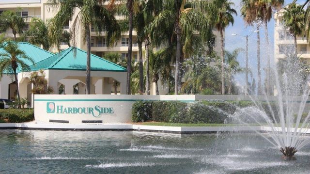 7872 SAILBOAT KEY BOULEVARD S PH602, South Pasadena, FL 33707