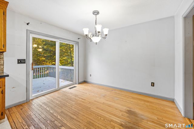 122 Maple Hill Road, Naugatuck, CT 06770