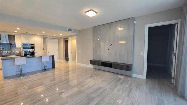 100 E Las Olas Blvd 2202, Fort Lauderdale, FL 33301