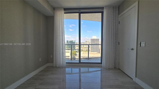 100 E Las Olas Blvd 2202, Fort Lauderdale, FL 33301