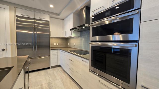 100 E Las Olas Blvd 2202, Fort Lauderdale, FL 33301