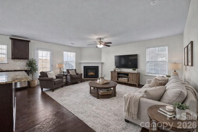 8527 Mansell Court, Charlotte, NC 28215