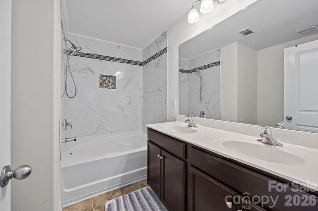 8527 Mansell Court, Charlotte, NC 28215