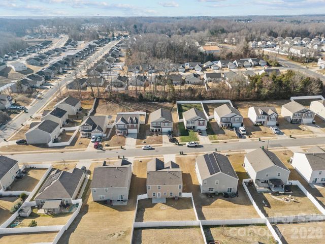 8527 Mansell Court, Charlotte, NC 28215