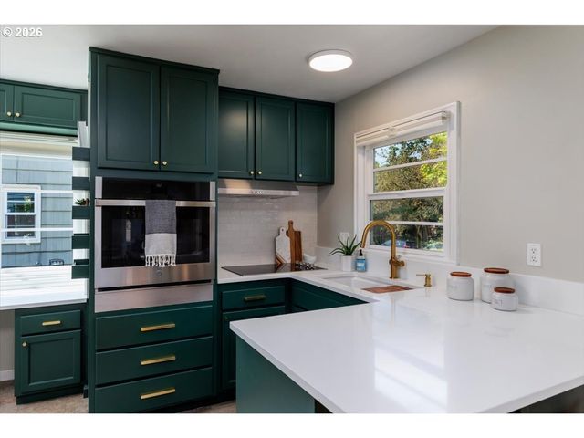 110 Se 47TH Ave, Portland, OR 97215