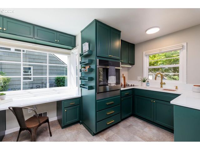 110 Se 47TH Ave, Portland, OR 97215