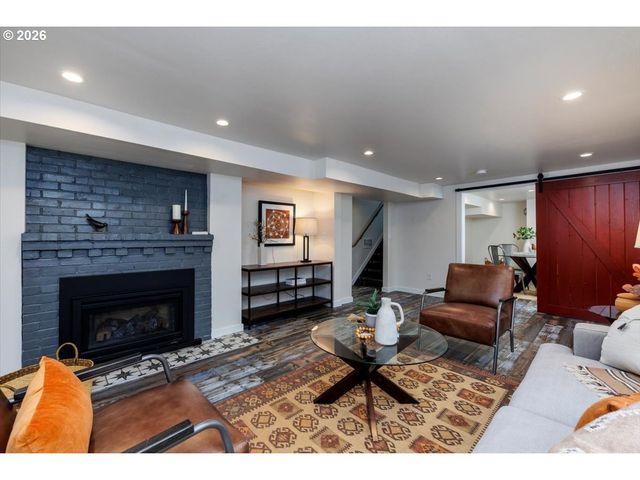 110 Se 47TH Ave, Portland, OR 97215