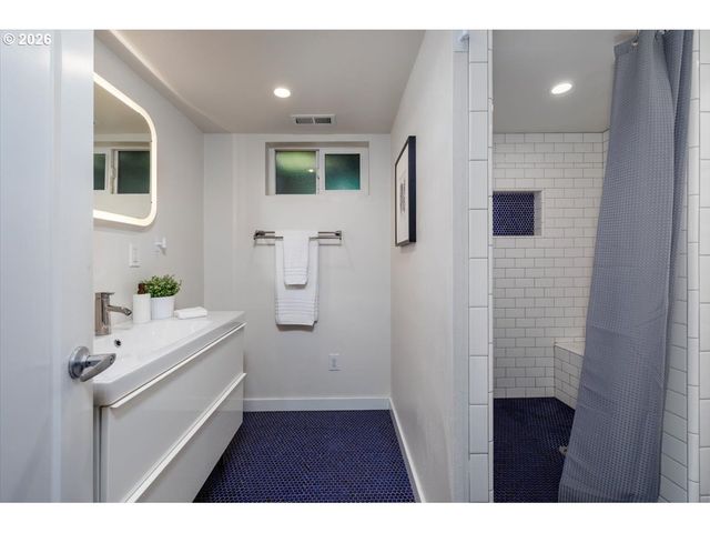 110 Se 47TH Ave, Portland, OR 97215