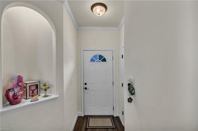 2833 Estella WAY, Chesapeake, VA 23325