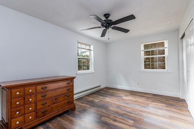 70 Cape Dr 11D, Mashpee, MA 02649