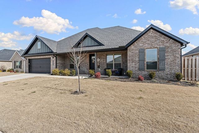 2208 Abbott Lane, Pea Ridge, AR 72751