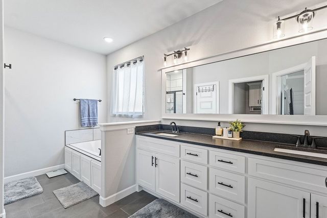 2208 Abbott Lane, Pea Ridge, AR 72751