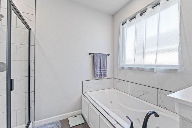 2208 Abbott Lane, Pea Ridge, AR 72751