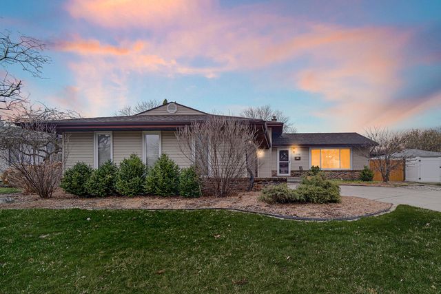 1814 Tulip Lane, Munster, IN 46321