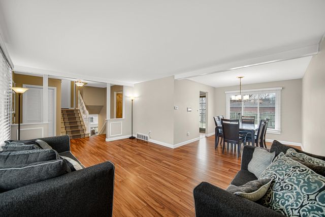 1814 Tulip Lane, Munster, IN 46321