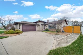 1814 Tulip Lane, Munster, IN 46321