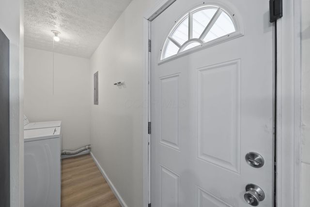 3302 Hilock Place, Columbus, OH 43207