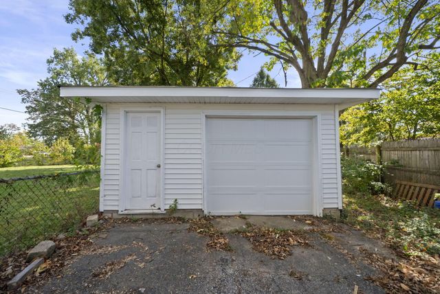 3302 Hilock Place, Columbus, OH 43207