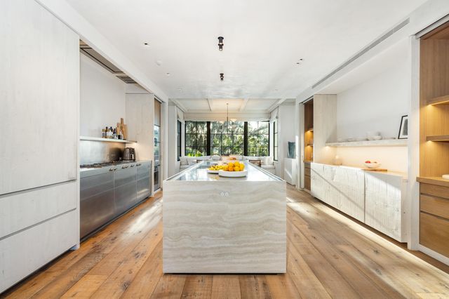 109 S River Road, Sewalls Point, FL 34996