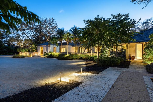 109 S River Road, Sewalls Point, FL 34996