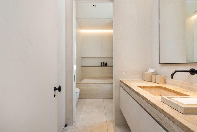 109 S River Road, Sewalls Point, FL 34996