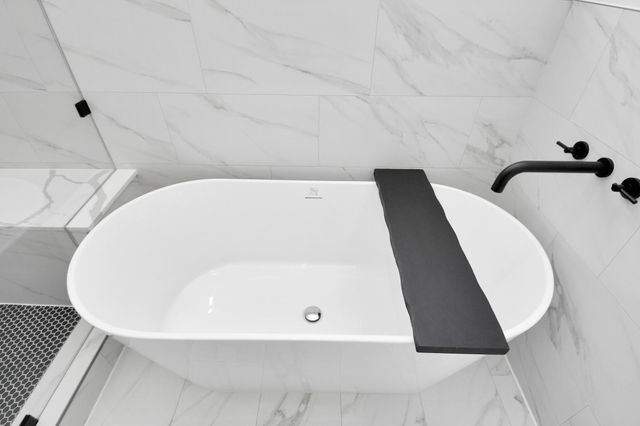 2422 Harrington Street, Houston, TX 77026