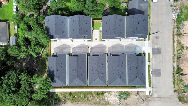 2422 Harrington Street, Houston, TX 77026