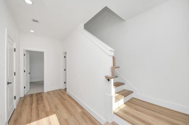 2422 Harrington Street, Houston, TX 77026