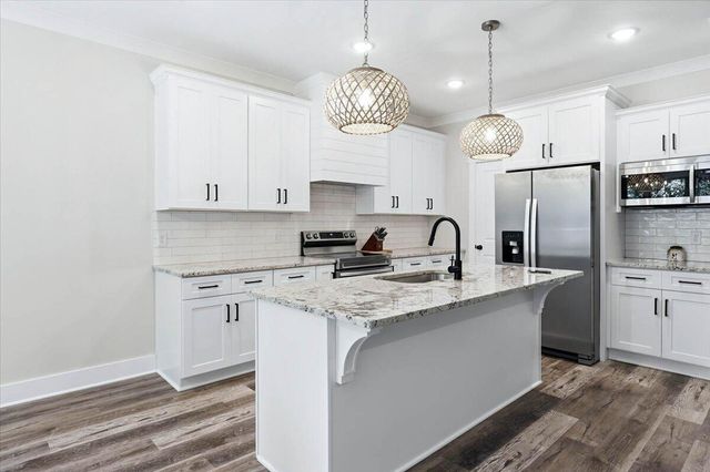 11785 Maddox Drive, Georgetown, TN 37336