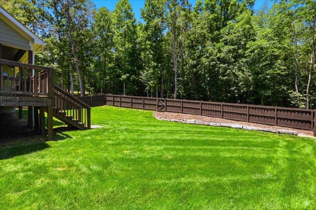 11785 Maddox Drive, Georgetown, TN 37336