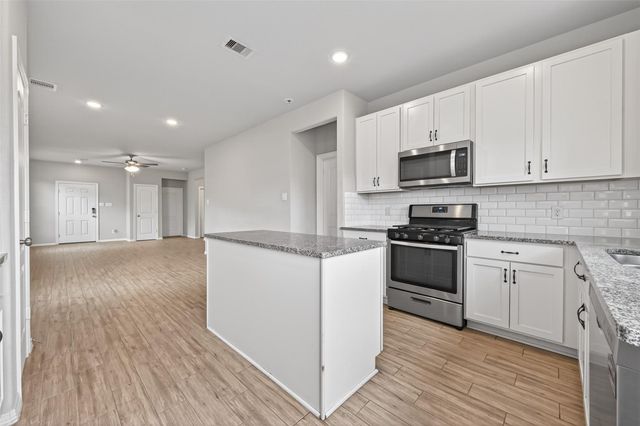 25831 Hickory Pecan Trail, Tomball, TX 77375