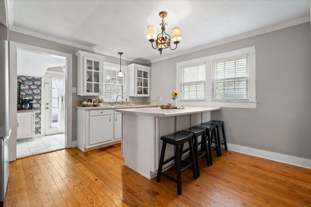 2913 Woodlawn Avenue NW, Cleveland, TN 37312