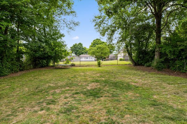 2913 Woodlawn Avenue NW, Cleveland, TN 37312