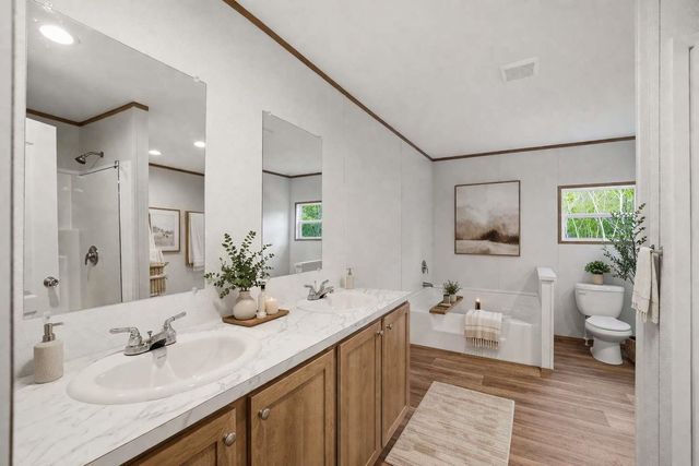 405 Howe Lane, Wellford, SC 29385
