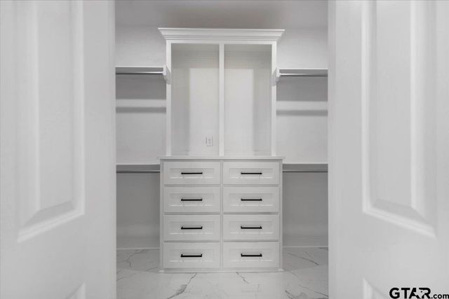 15516 CR 434, Lindale, TX 75771