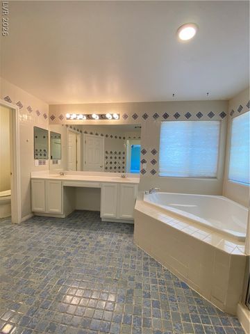 9766 Gentle Spirit Drive, Las Vegas, NV 89148