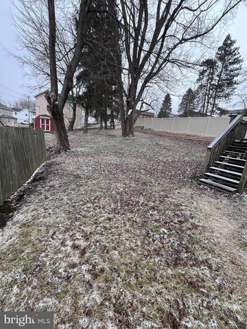 24 HILL ST, Frostburg, MD 21532