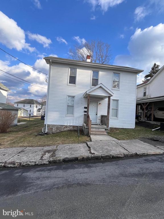 24 HILL ST, Frostburg, MD 21532