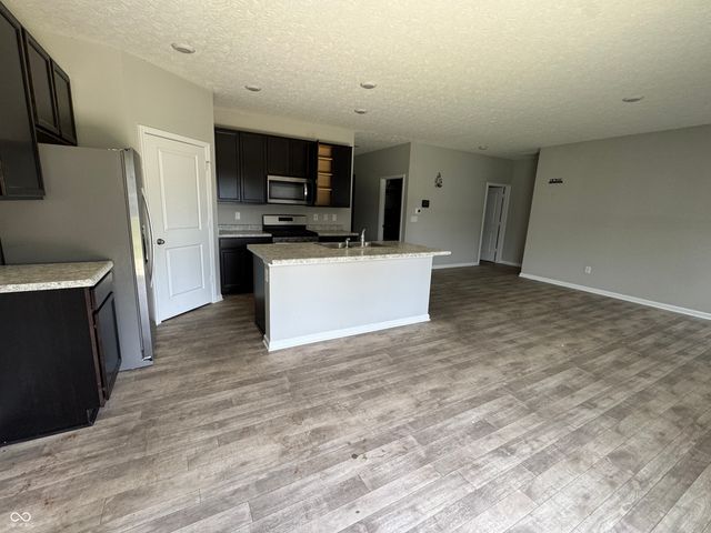 11124 N Sashing Way, Monrovia, IN 46157