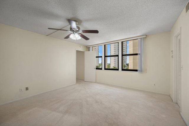 2800 N Ocean Drive A-8B, Riviera Beach, FL 33404