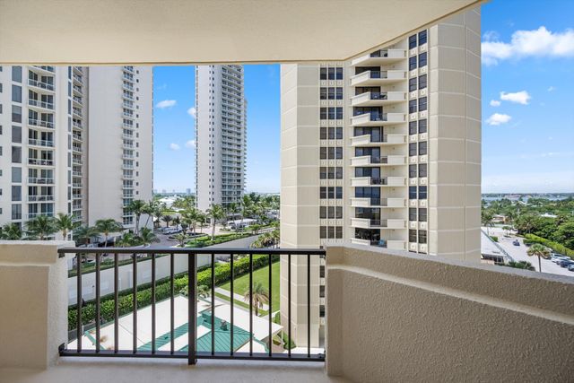 2800 N Ocean Drive A-8B, Riviera Beach, FL 33404