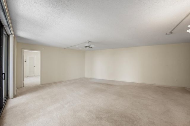 2800 N Ocean Drive A-8B, Riviera Beach, FL 33404