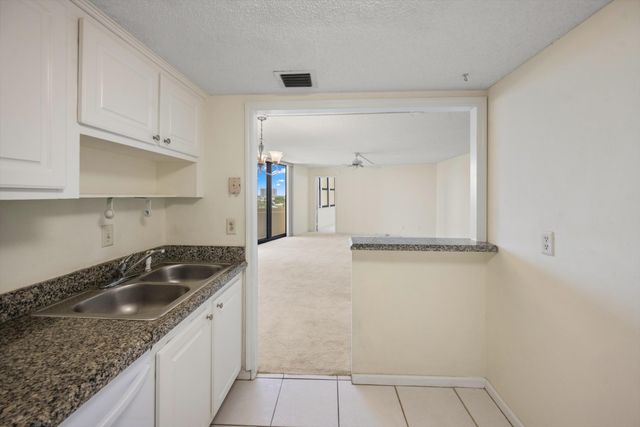 2800 N Ocean Drive A-8B, Riviera Beach, FL 33404