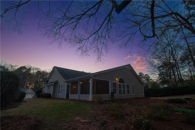 1029 Stone Creek Lane, Monroe, GA 30655