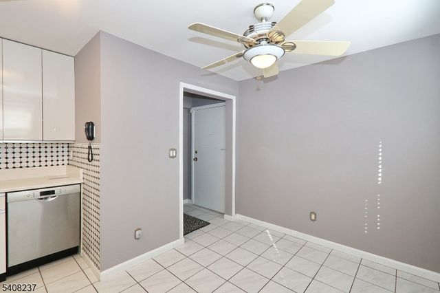 5 Bash Ford-F 5, Union Twp., NJ 07083