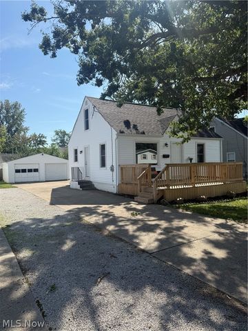 1356 Stratford Street, Barberton, OH 44203