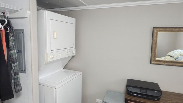 1707 28TH AVENUE DRIVE W, Bradenton, FL 34205